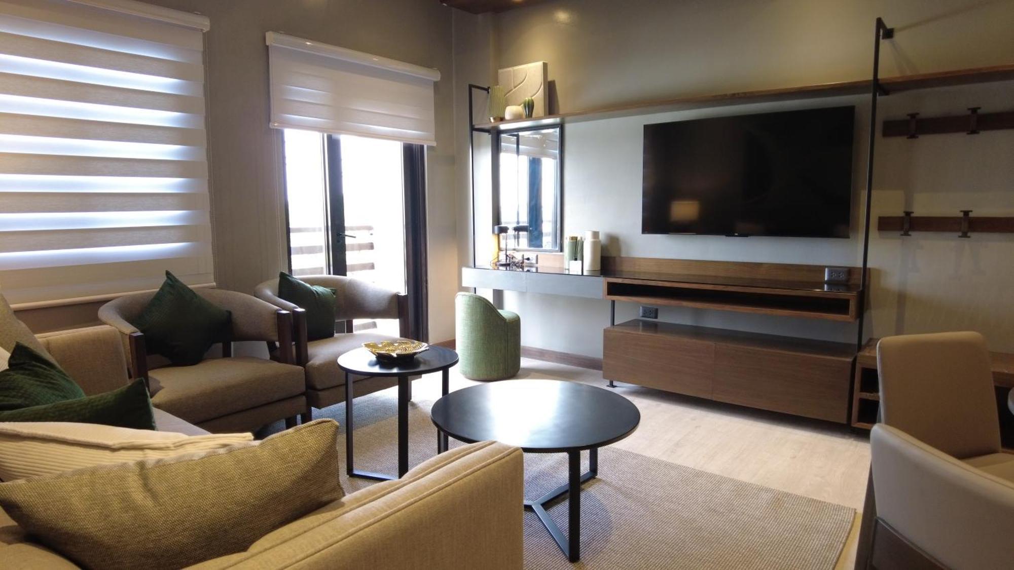 Acro Residences Guiguinto Экстерьер фото