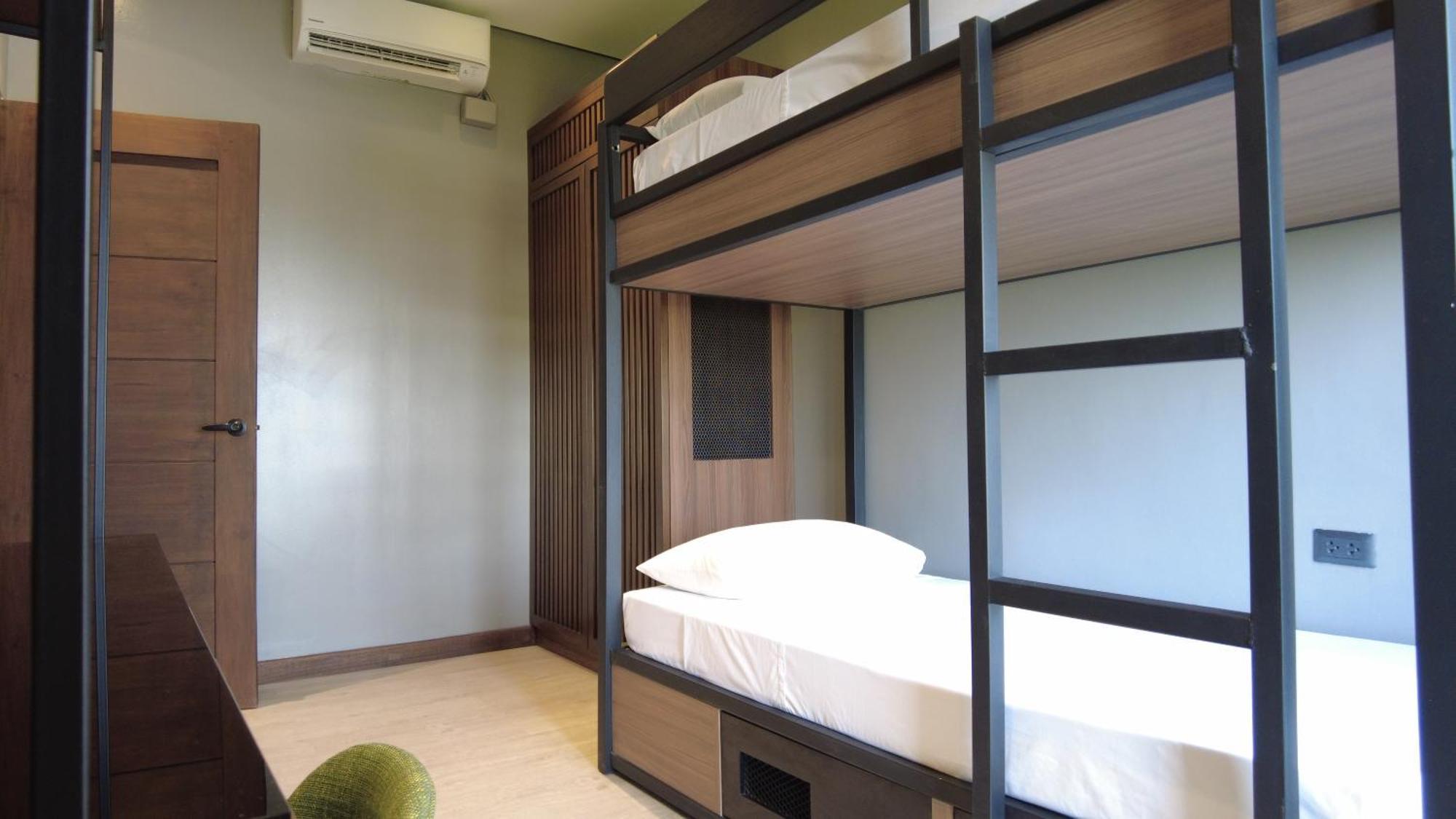 Acro Residences Guiguinto Экстерьер фото